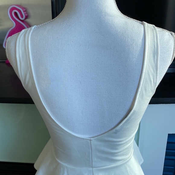 NWOT Foreign Exchange Peplum Tank - Picture 4 of 4